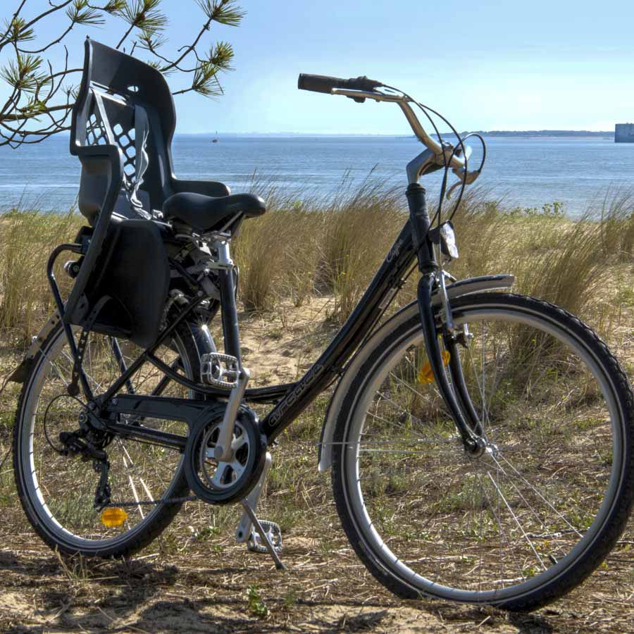 Location casque adulte pour tout type de vélo sur l'île d'Oléron